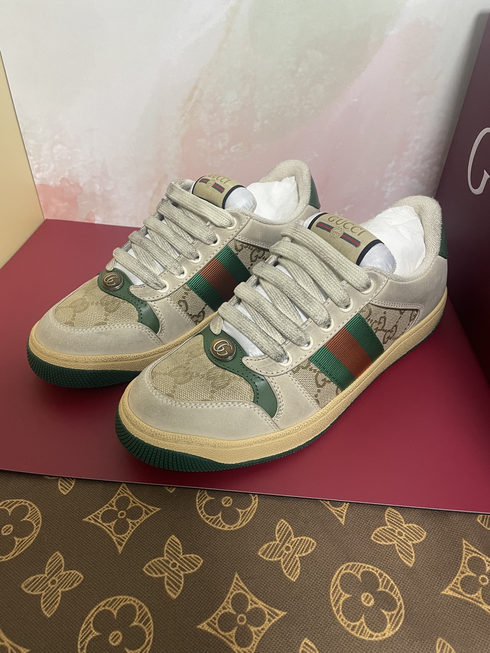 💕 Gucci Women's Monogram Sneakers
